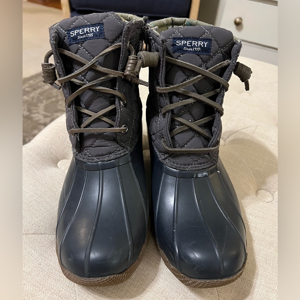 Sperry Saltwater Quilt Boots- 7.5 Women’s